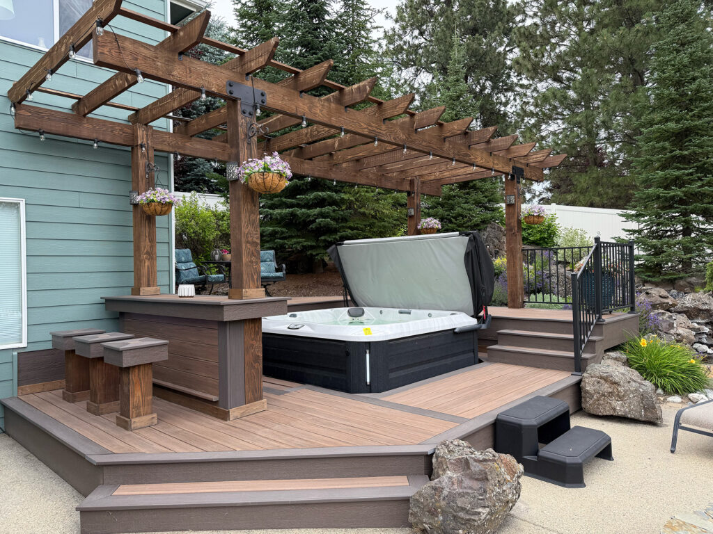 Hot tub deck with pergola